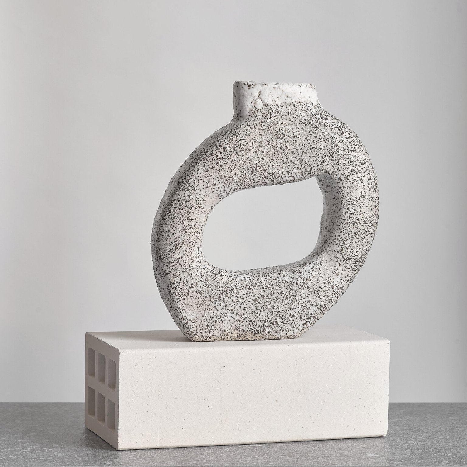 UnFormed nº II | Ceramic Sculpture - the elementhal